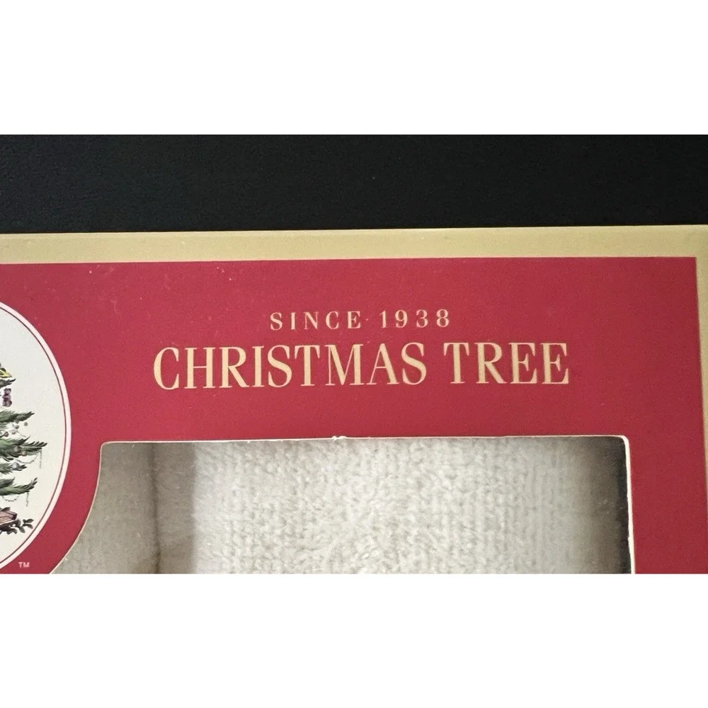 Spode Christmas Tree Fingertip Towels Set of 3 Avanti Linens NIB NEW 11 x 18